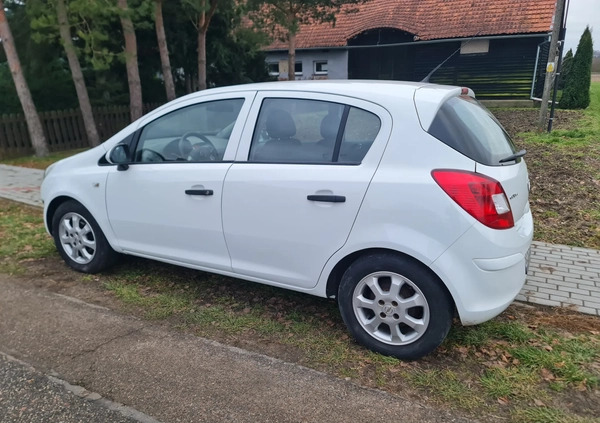 Opel Corsa cena 13900 przebieg: 208000, rok produkcji 2011 z Chojnice małe 254